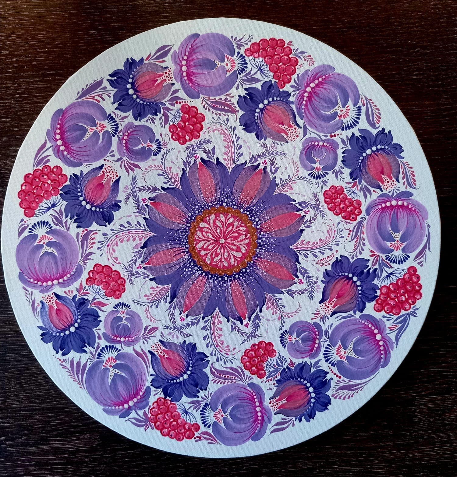 Painted plate, violet and crimson